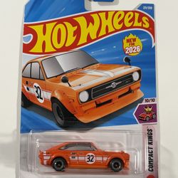 Hot Wheels 2026 L Case - Datsun Sunny Coupe