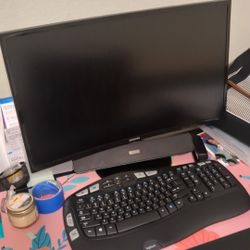 Monitor And HP Computer 