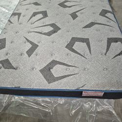 Full Size Mattress 
