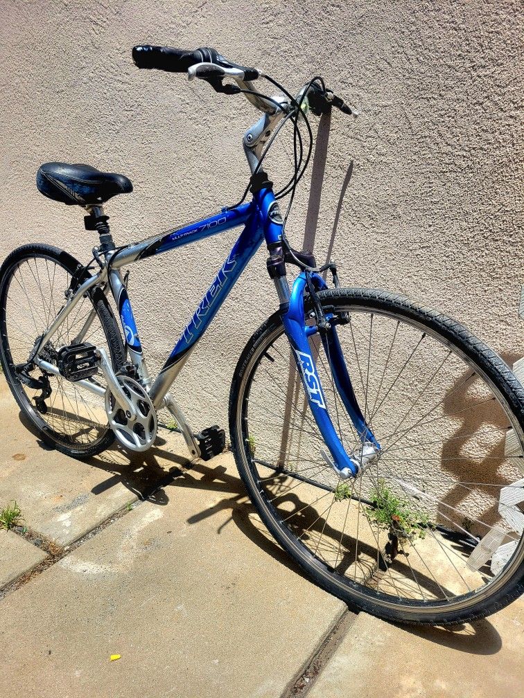 Trek Hybrid 7100 multirak