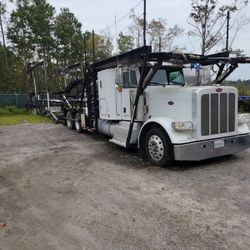 2017 Peterbilt 389
