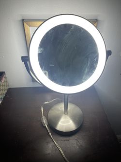 Vanity Mirror 