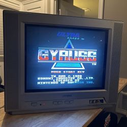 Toshiba Color Stream Retro Gaming CRT with Bonus s-video And RGB Component Inputs