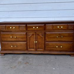 Mid Century Dresser Buffet Credenza Sumter Cabinet Company With Dovetail Drawers