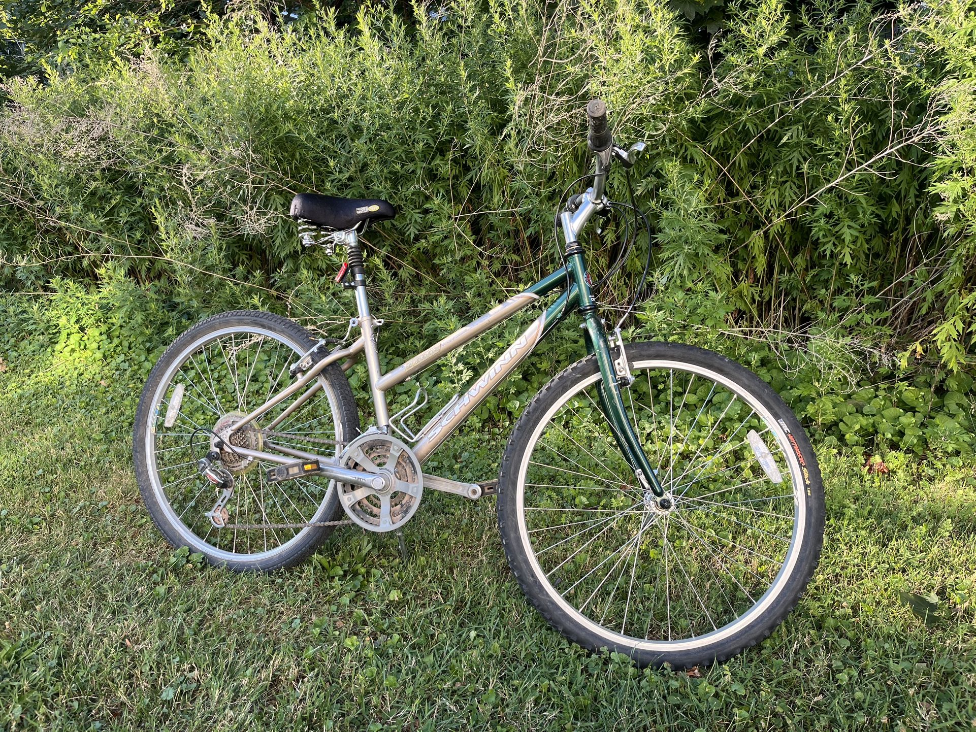 Schwinn Sierra Woman’s Mountain Bike
