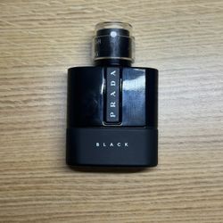 Prada Luna Rossa Black