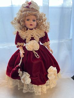 Porcelain Doll 💃