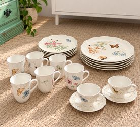 Botanical Butterfly 22-Piece Dinnerware & Tea Set with Teapot