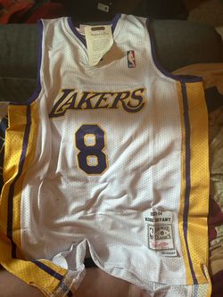 Kobe Bryant lakers jersey xl