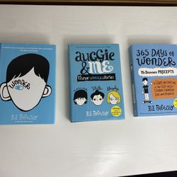 Hardcover books Wonder by R.J. Palacio Bundle