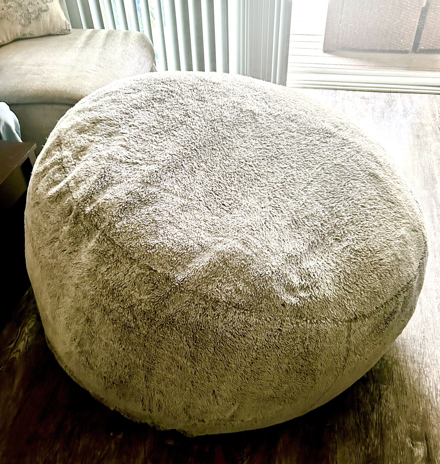 X-Large Bean Bag Lounge Chair -$60 OBO