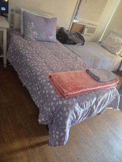Bed- Twin