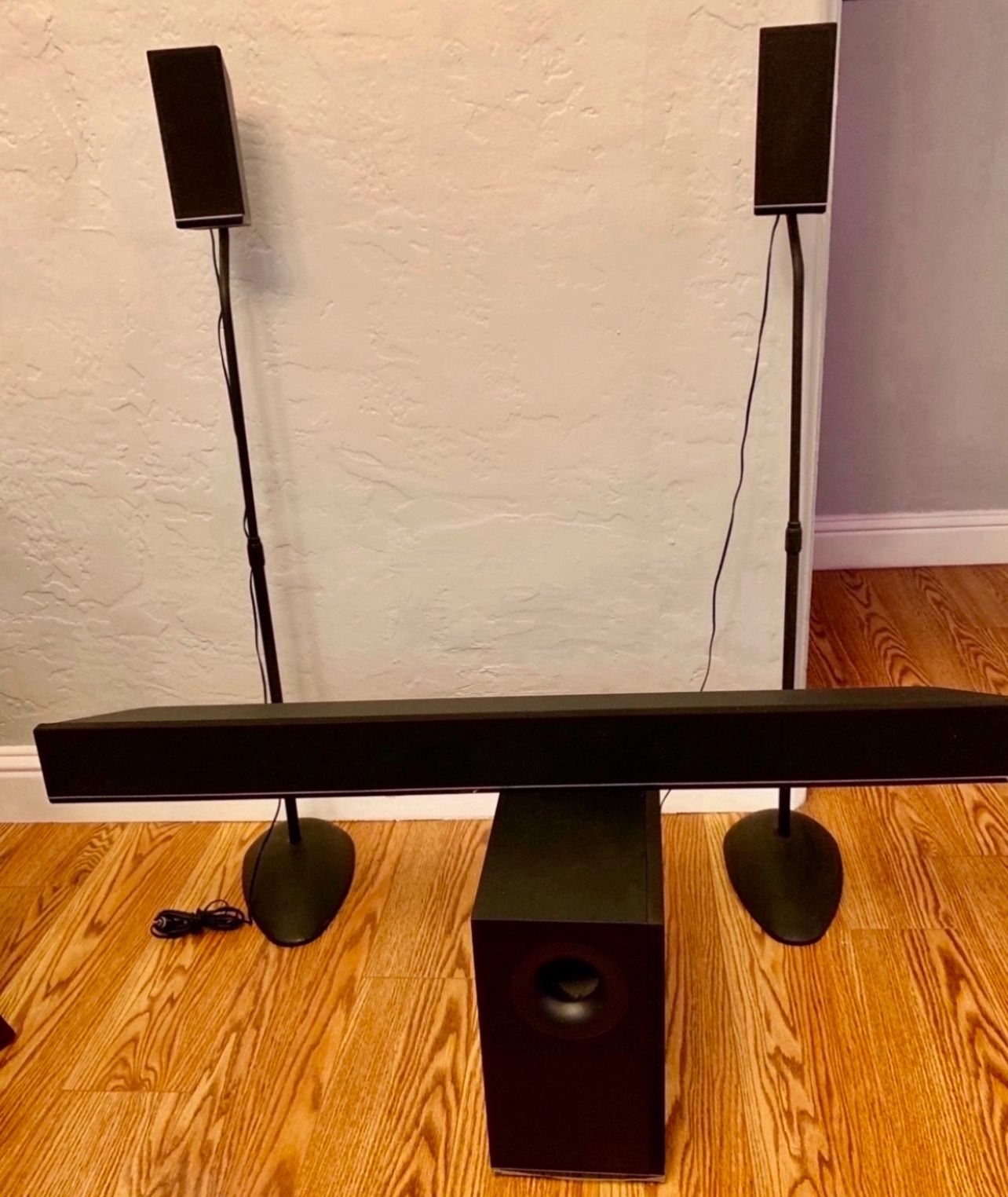 42” Visio Bluetooth Soundbar With Subwoofer And Stand