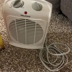 Pelonis Fan-Forced Heater With Thermostat (Both Fan And Heater) for Sale in  Champaign, IL - OfferUp