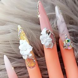Nail Clases 