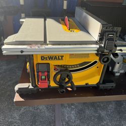 Dewalt Table Saw DWE7485