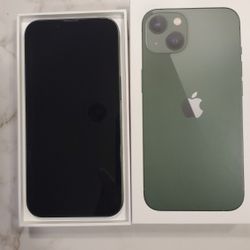 Iphone 13 128 Gb Battery Capacity 77% Minor Scratch On Front