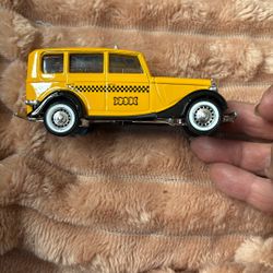 1936 Ford V8 Taxi Die Cast Car