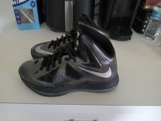 Nike Lebron's  Size 8 Boys