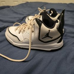 Kids Nike Air Jordan Courtside 
