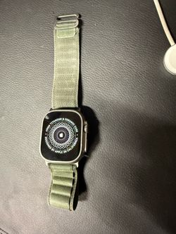 Apple Watch Ultra – 49mm Titanium (with Alpine Loop Band)
