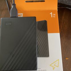 Hard Drive With Music/ Musica En Español