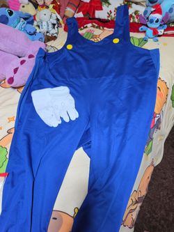 Super Mario costume for man
