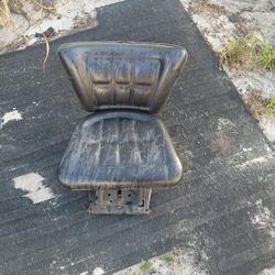 ((READ AD))((SEAT Craftsman/husqvarna)) Riding Mower 