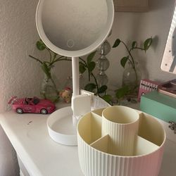 Led Light And Makeup brush Holder Bundle 