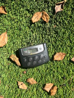 Sony Walkman SRF-M37V Digital Radio