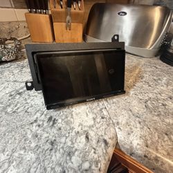 🎵 Sony XAV-AX3200 | 6.95” CarPlay/Android Auto Media Receiver 🚗