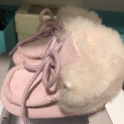 Pink UGGS Baby 
