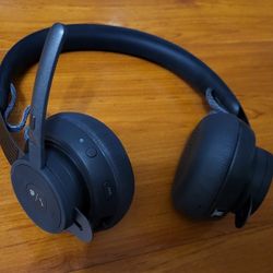 Logitech Zone Wireless Bluetooth Headset