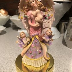 Angel Statue 