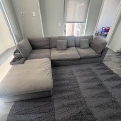 Comfy Grey Sectional Couch 