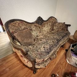 2 Vintage Sofa