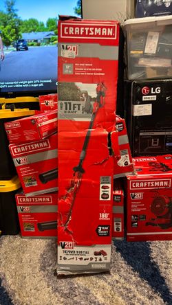 Craftsman 18” Pole Hedge Trimmer/ Battery And Charger Included 