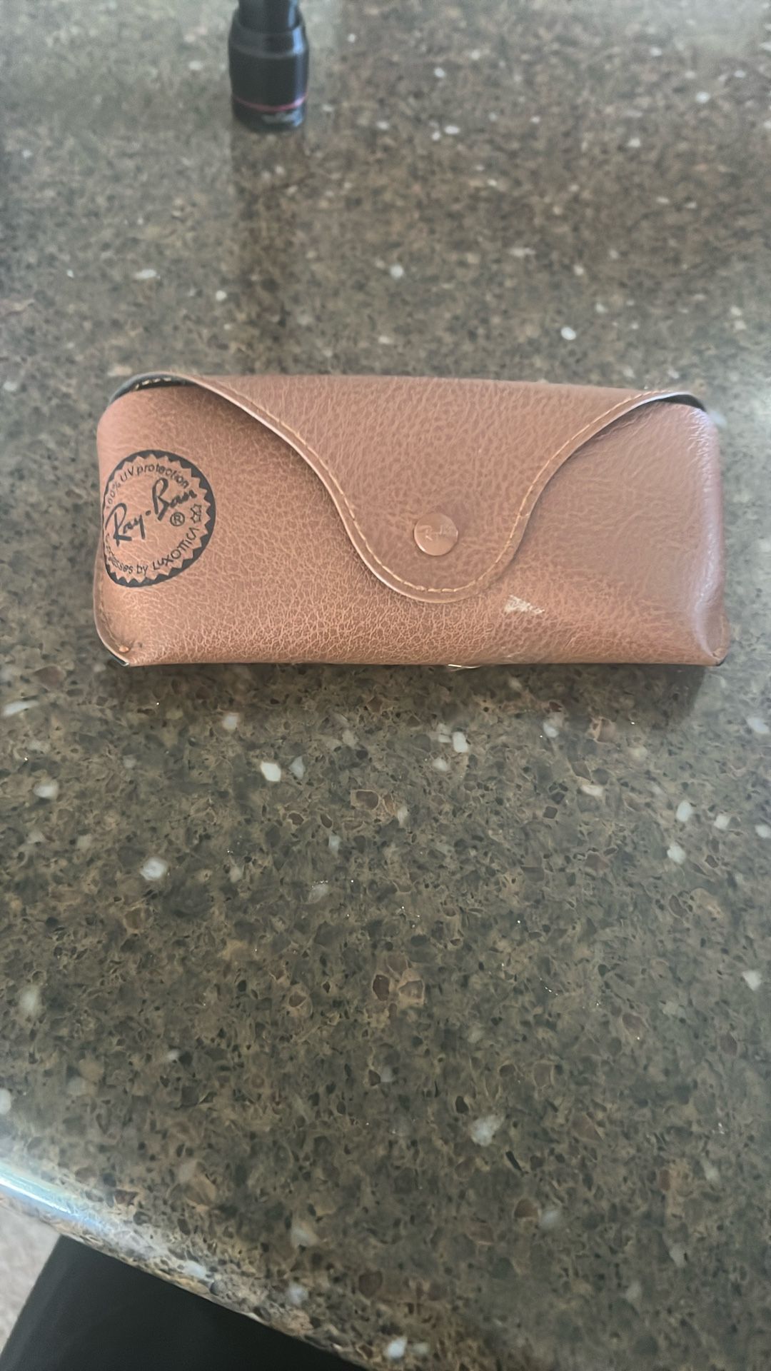 ray ban sunglasses