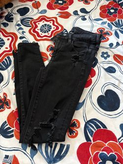 Black Ripped American Eagle Jeans