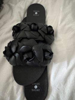 Shade and Shore Sandals Size 10