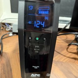 APC 1500VA UPS Battery Backup & Surge Protector, Backup Battery Power Supply with AVR