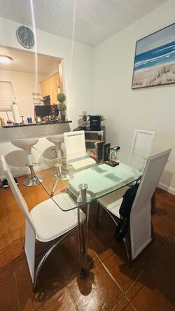 Glass Top Dining Table with 4 White Chairs
