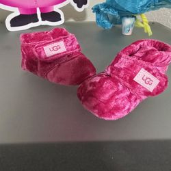 Baby Uggs