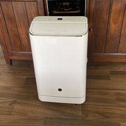 Haier 12,000 Btu Portable Ac Unit $200 Or Best Offer Pick Up Only Open To Trades No window vent included