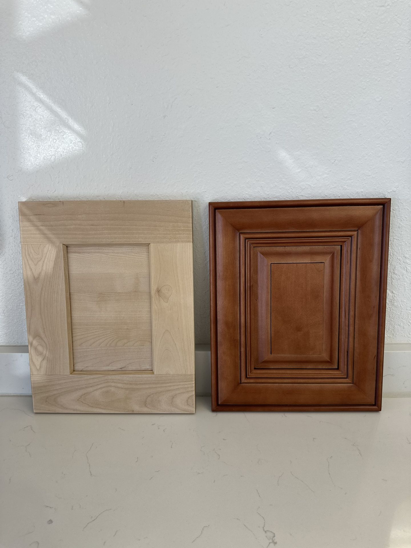 Kitchen Cabinets/ Bathroom Vanities/   Shaker Style