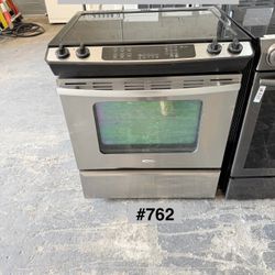 Whirlpool Stove Flat Top Electric (#762). SEE PRICE DETAILS 