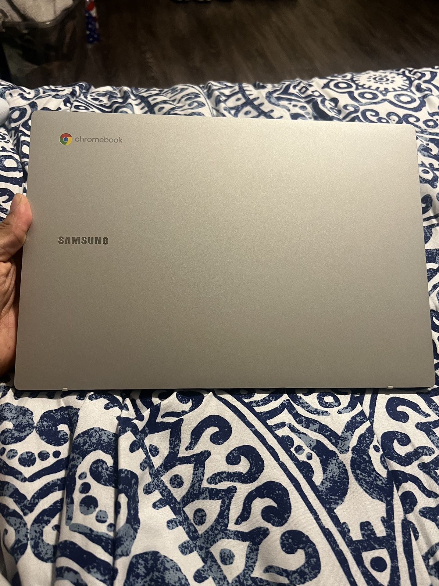 Samsung Chromebook & HP Laptop