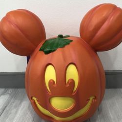Disney Parks Halloween Mickey Mouse Light-Up Jack-o'-Lantern Pumpkin $140