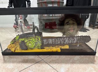 Texas Chainsaw Massacre Art Piece