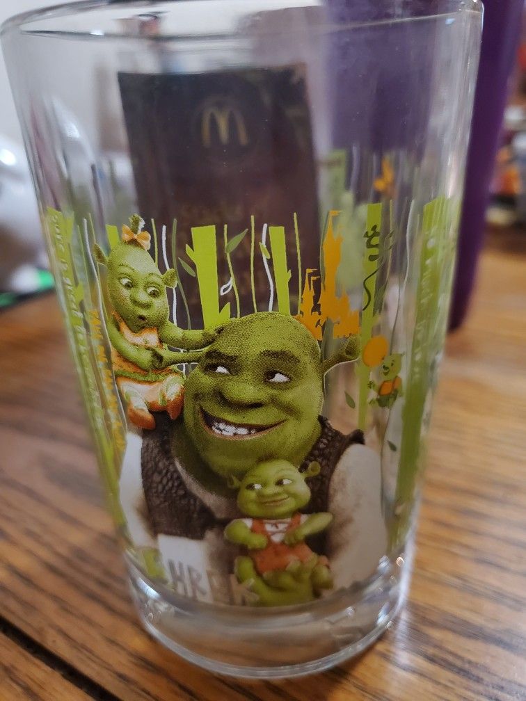 Vintage Shrek Glass Cups